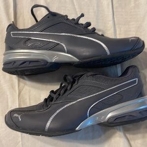 Black Puma I think Tazon 6. What’s pictured